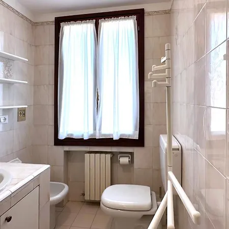 Int 18 - Lorenzo By San Luca *