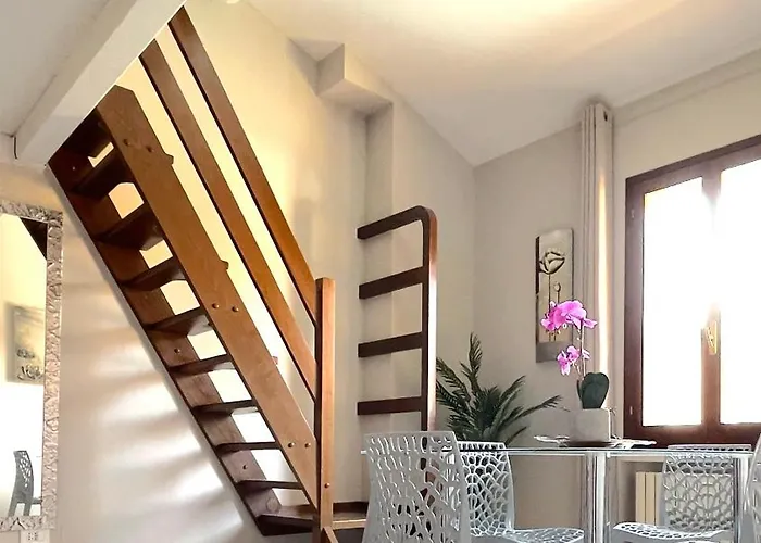 Int 18 - Lorenzo By San Luca 아파트