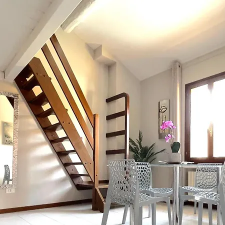 Int 18 - Lorenzo By San Luca Appartement