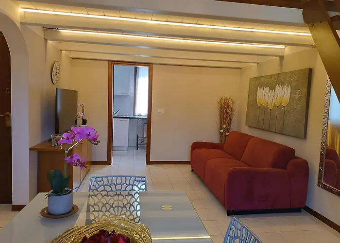 Int 18 - Lorenzo By San Luca בולוניה